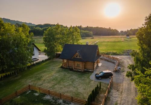 Domek Brzozowy Szelest z lotu ptaka o zachodzie słońca